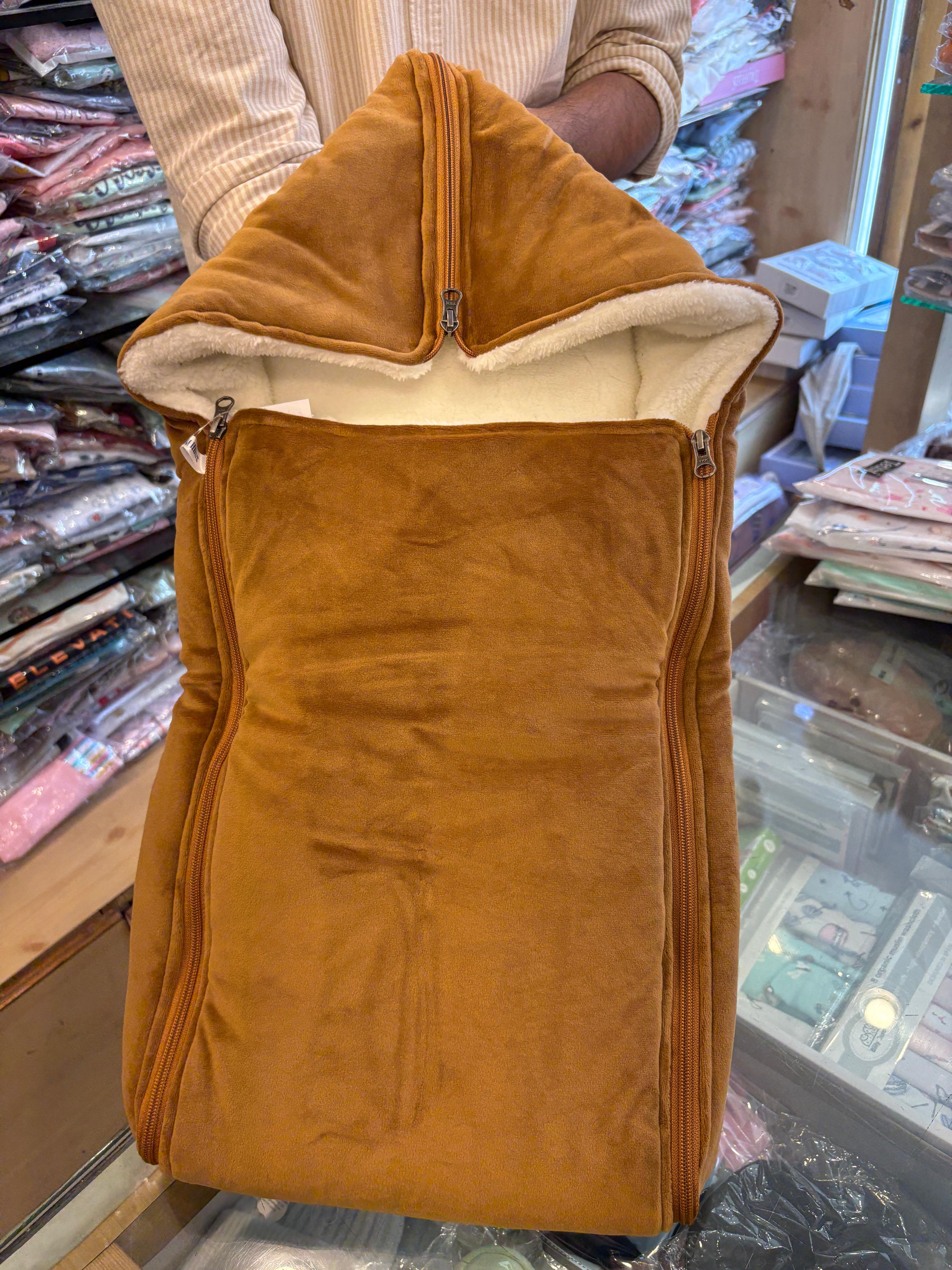 Warm hugs full fur side zip sleeping bag (brown)