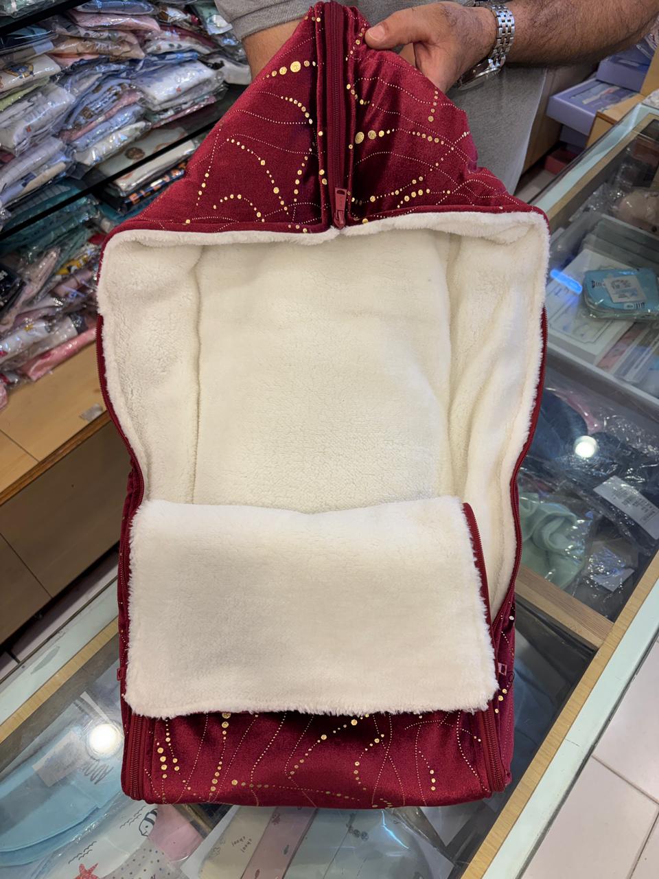 Warmhugs full fur side zipe printed sleeping bag